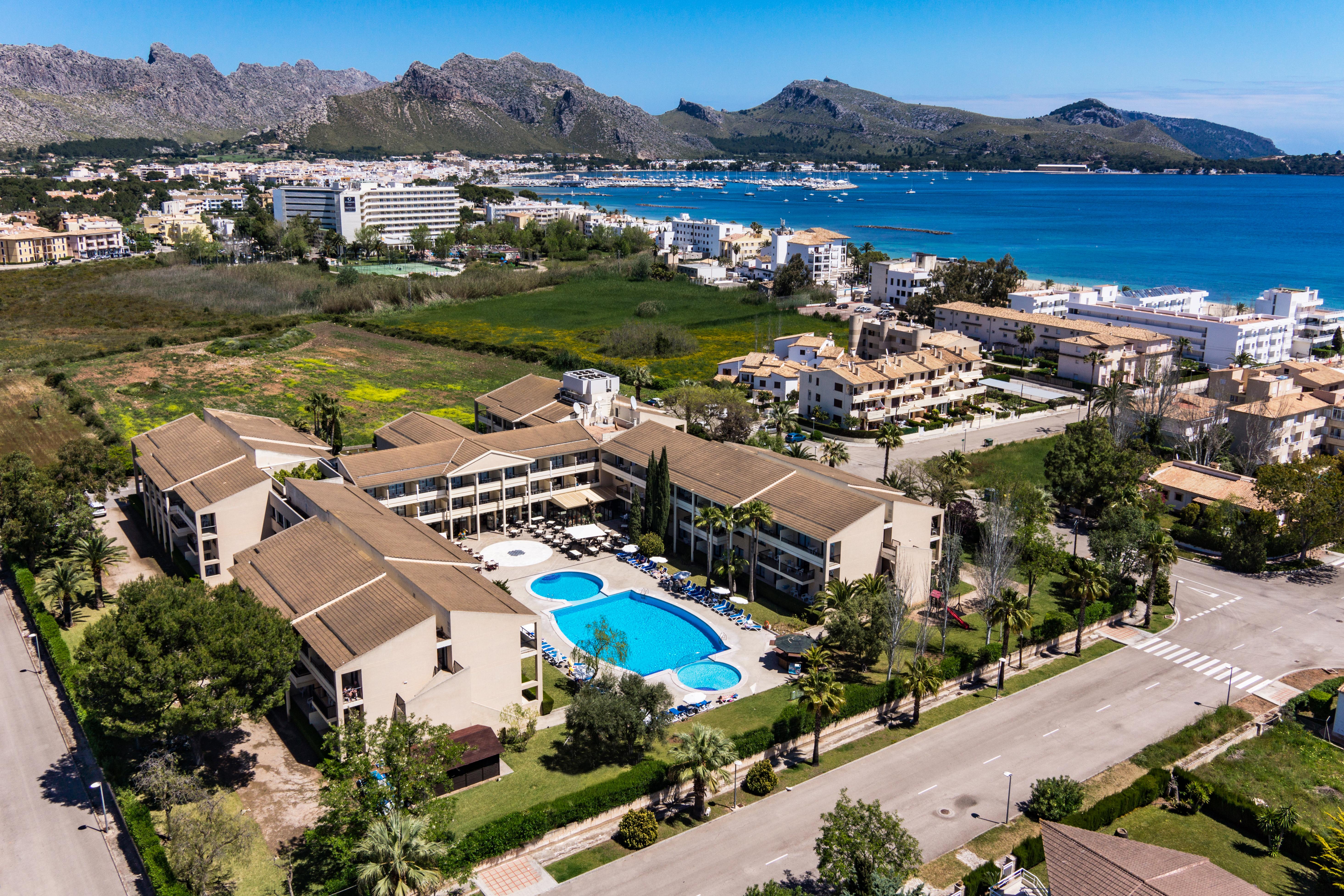 Hotel Bahia Pollensa Port de Pollenca Exterior photo